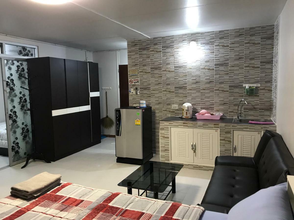 Muangthongthani Rental/Khun Dan Nonthaburi Exterior photo