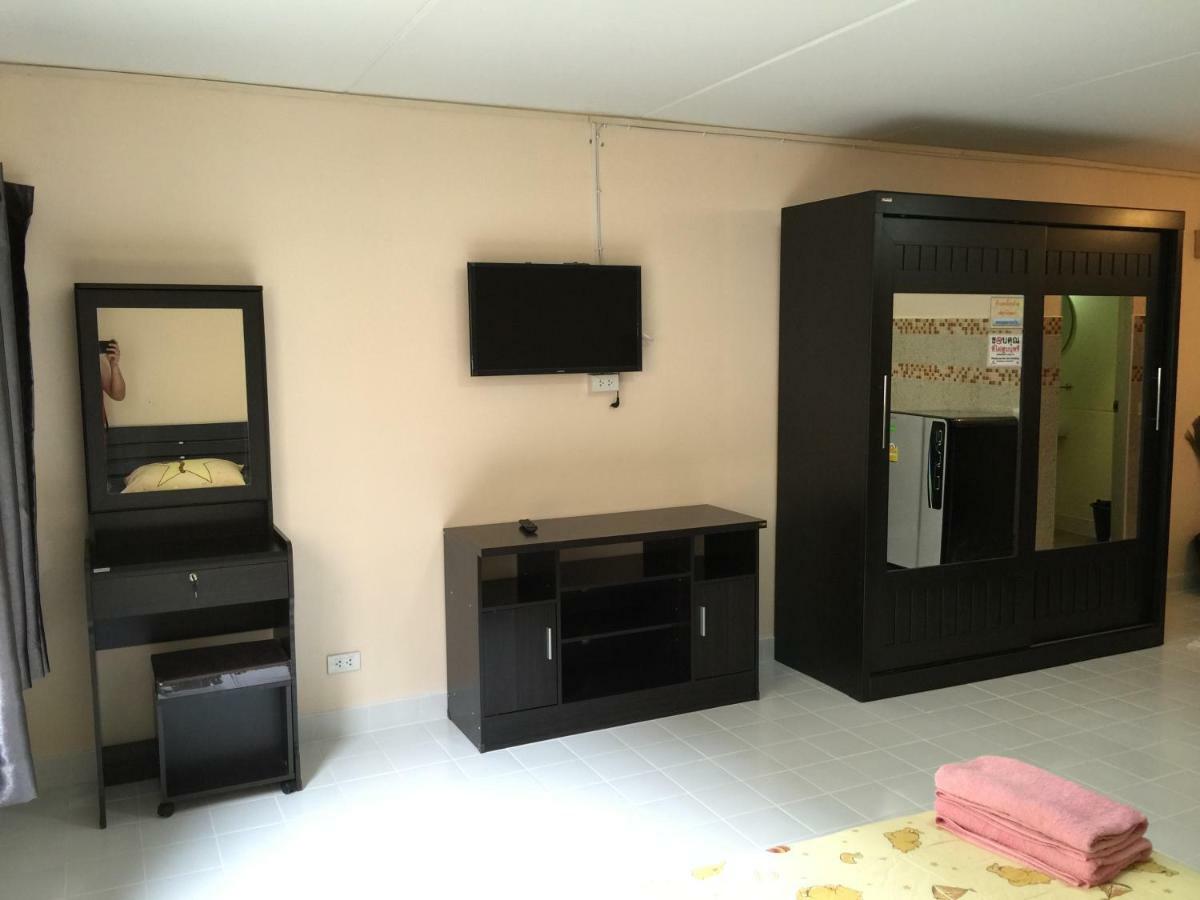 Muangthongthani Rental/Khun Dan Nonthaburi Exterior photo